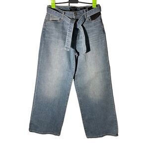 High rise Banana Republic wide leg jeans (#484)